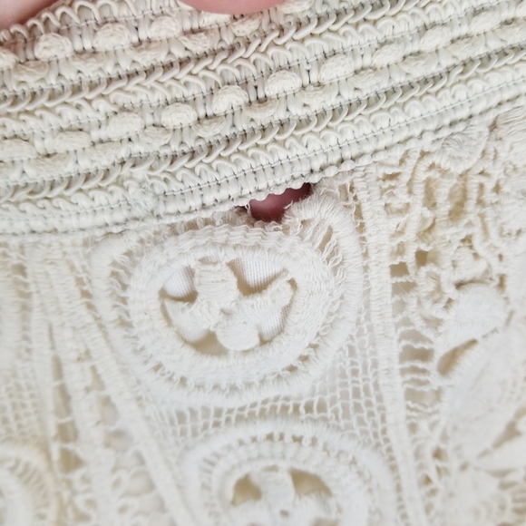 BREEZE OVER | boho lace elastic waist shorts - Picture 5 of 7